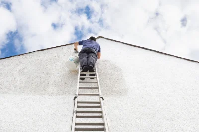 Peinture extérieure au Leuy — façades et ravalement